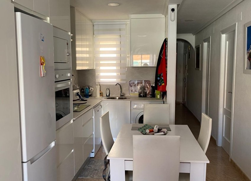 Resale - Apartment - Torrevieja - Estacion de autobuses