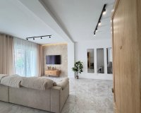 Resale - Apartment - Torrevieja - Estacion de autobuses