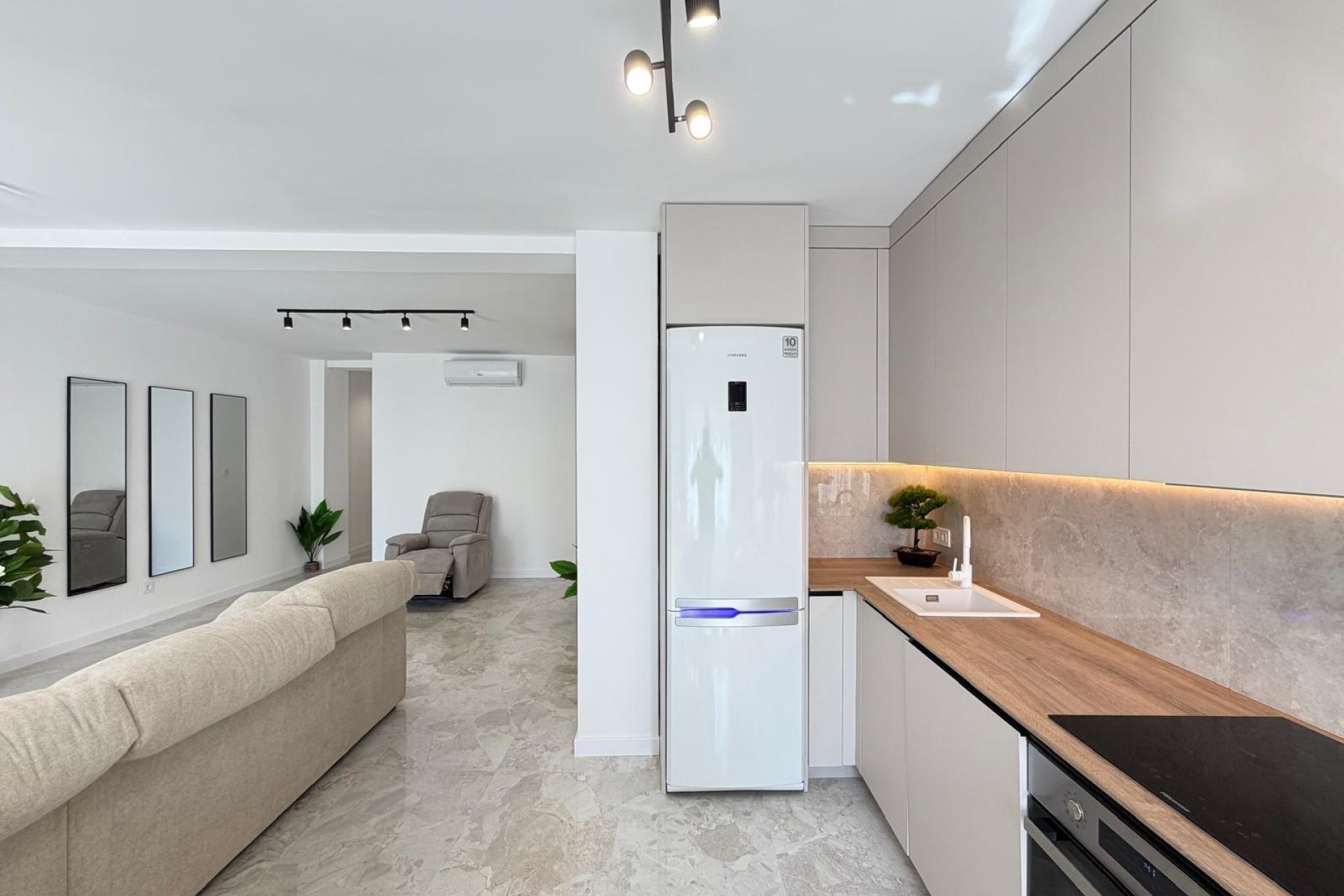 Resale - Apartment - Torrevieja - Estacion de autobuses
