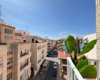 Resale - Apartment - Torrevieja - Estacion de autobuses