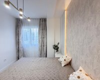 Resale - Apartment - Torrevieja - Estacion de autobuses