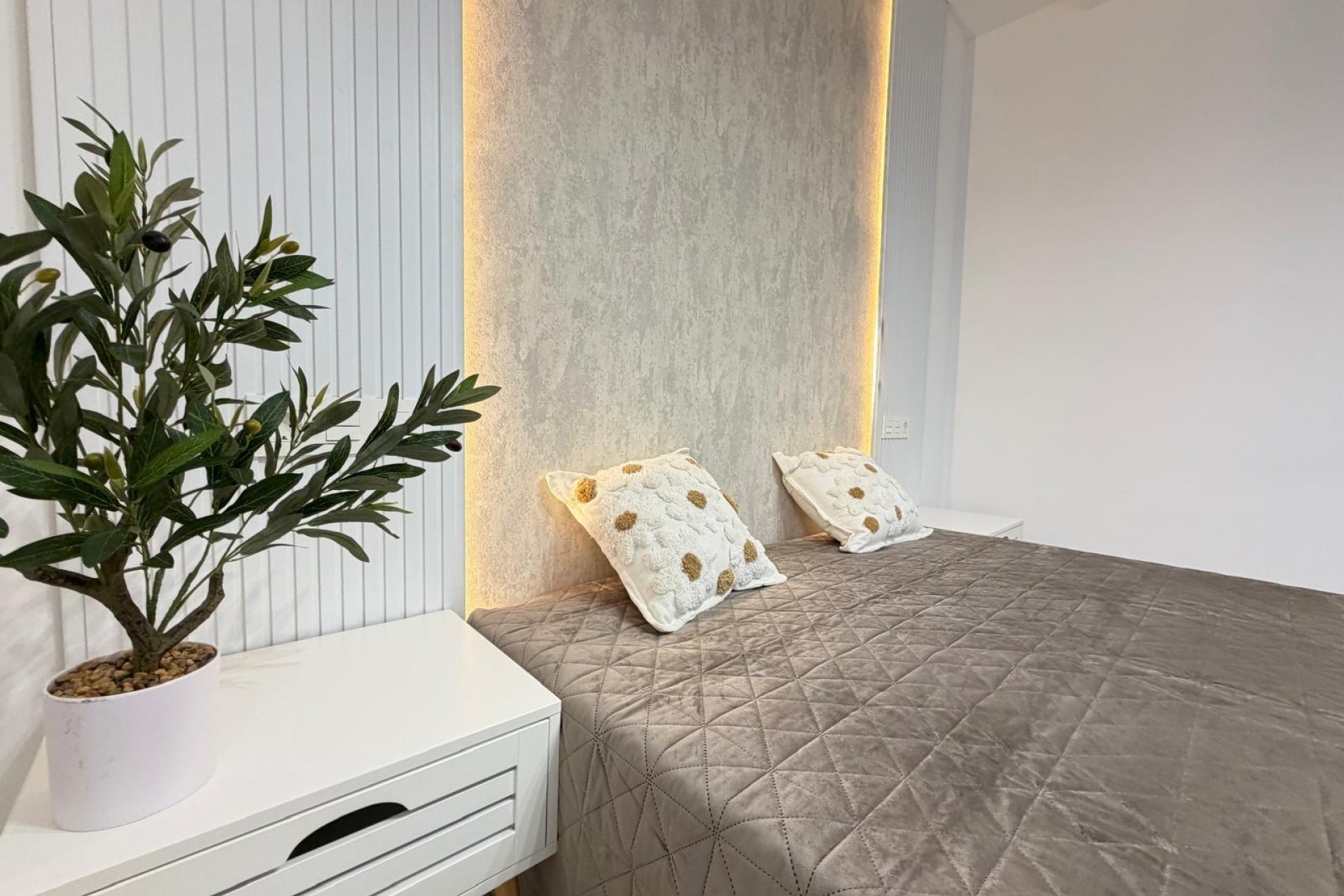 Resale - Apartment - Torrevieja - Estacion de autobuses