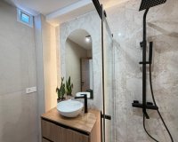 Resale - Apartment - Torrevieja - Estacion de autobuses