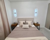 Resale - Apartment - Torrevieja - Estacion de autobuses