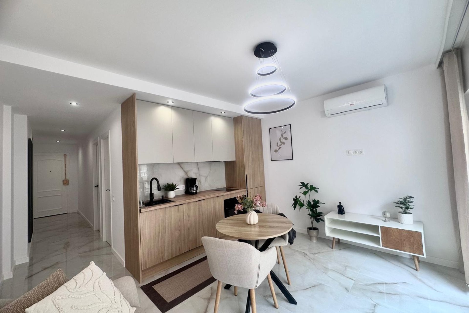 Resale - Apartment - Torrevieja - Estacion de autobuses