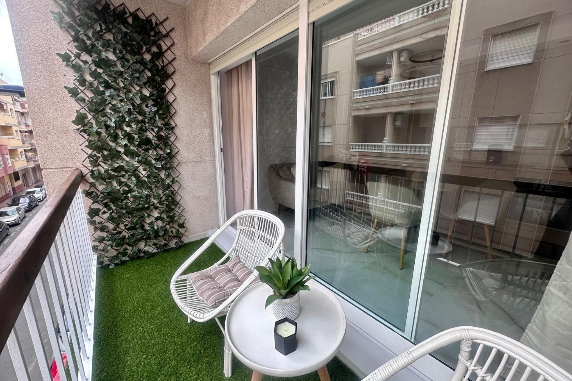 Resale - Apartment - Torrevieja - Estacion de autobuses