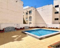 Resale - Apartment - Torrevieja - Estacion de autobuses