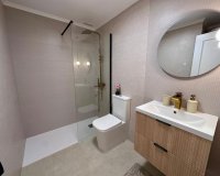 Resale - Apartment - Torrevieja - Estacion de autobuses