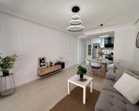 Resale - Apartment - Torrevieja - Estacion de autobuses