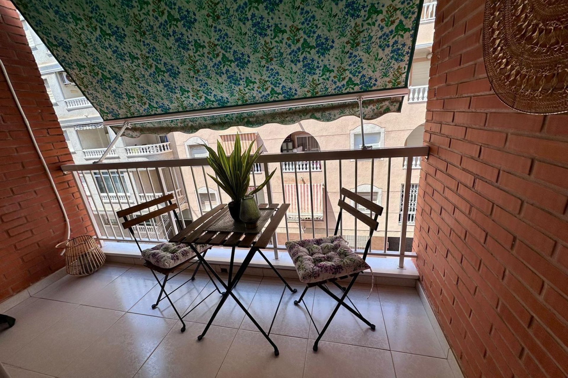 Resale - Apartment - Torrevieja - Estacion de autobuses