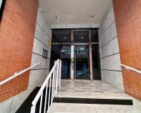 Resale - Apartment - Torrevieja - Estacion de autobuses