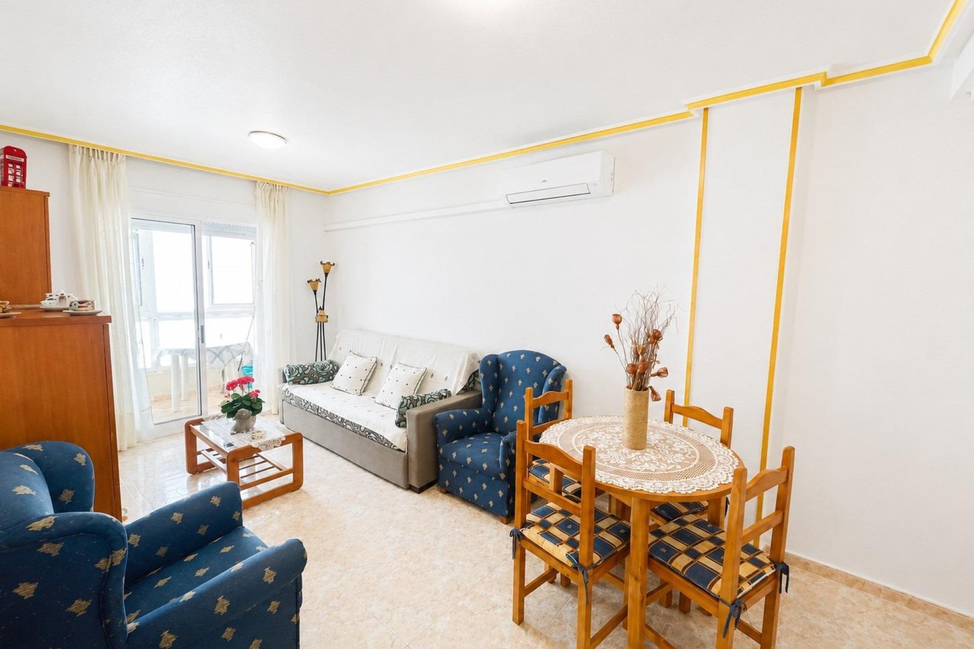Resale - Apartment - Torrevieja - Estacion de autobuses