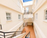 Resale - Apartment - Torrevieja - Estacion de autobuses