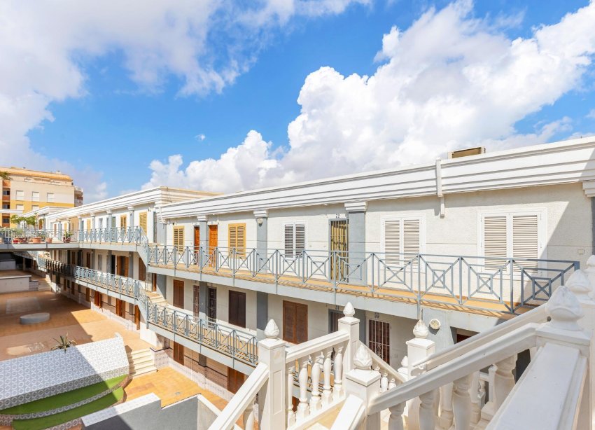 Resale - Apartment - Torrevieja - Habaneras