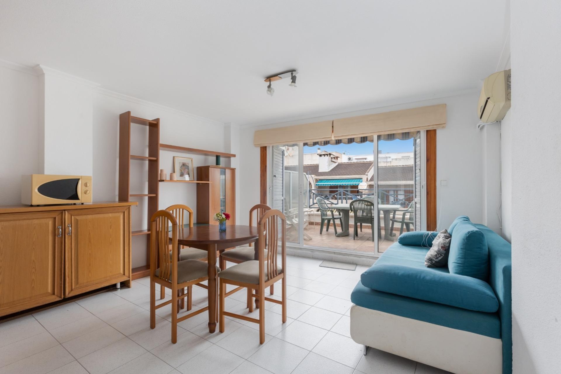 Resale - Apartment - Torrevieja - Habaneras