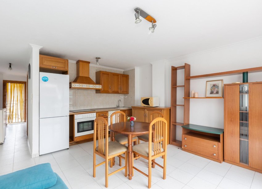 Resale - Apartment - Torrevieja - Habaneras