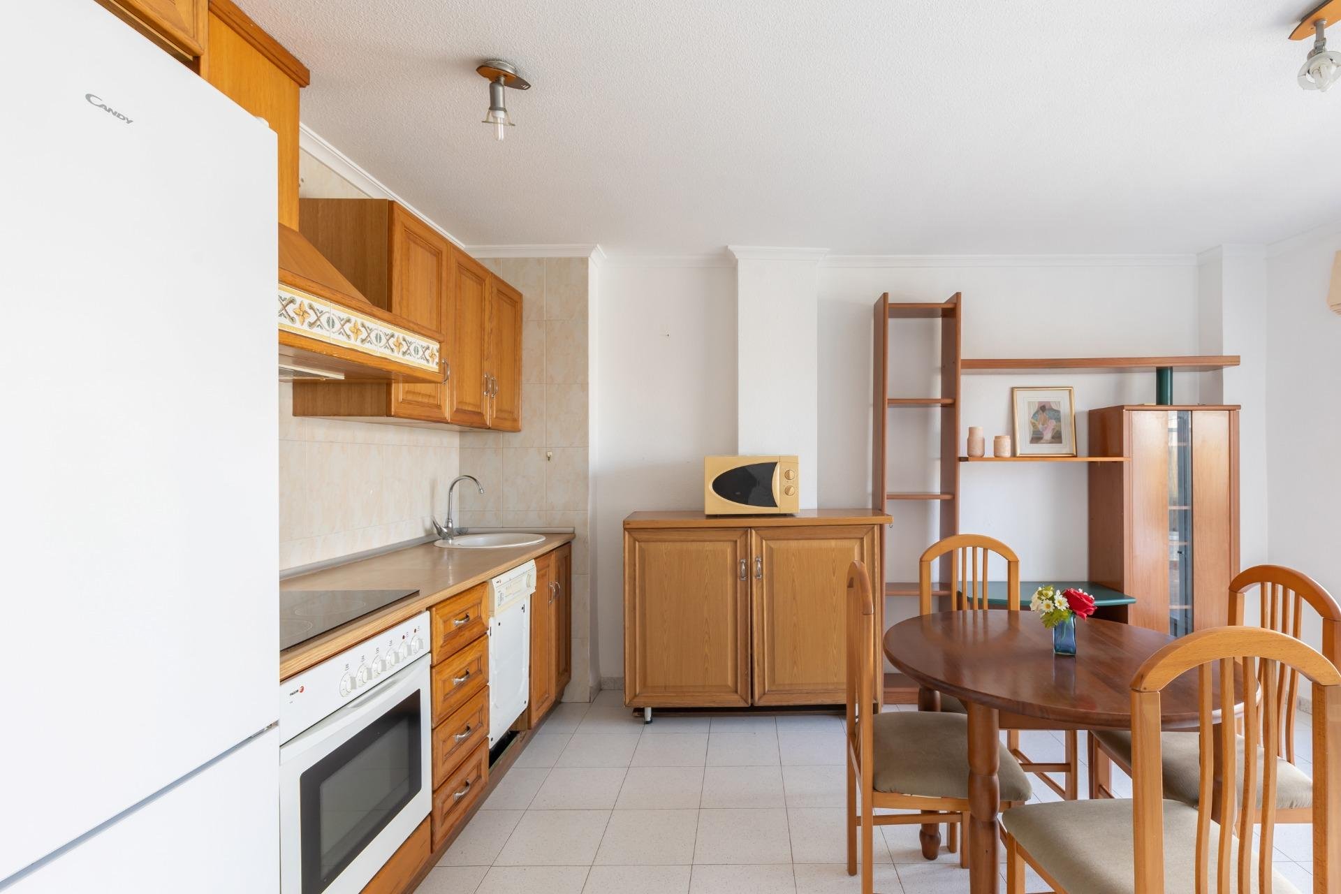 Resale - Apartment - Torrevieja - Habaneras