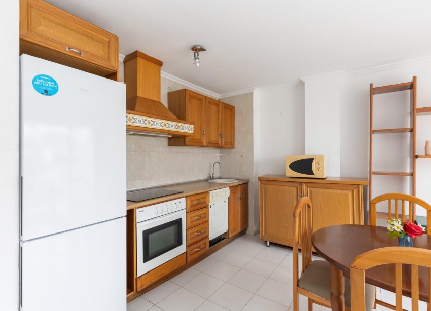 Resale - Apartment - Torrevieja - Habaneras