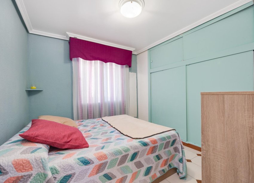 Resale - Apartment - Torrevieja - Habaneras