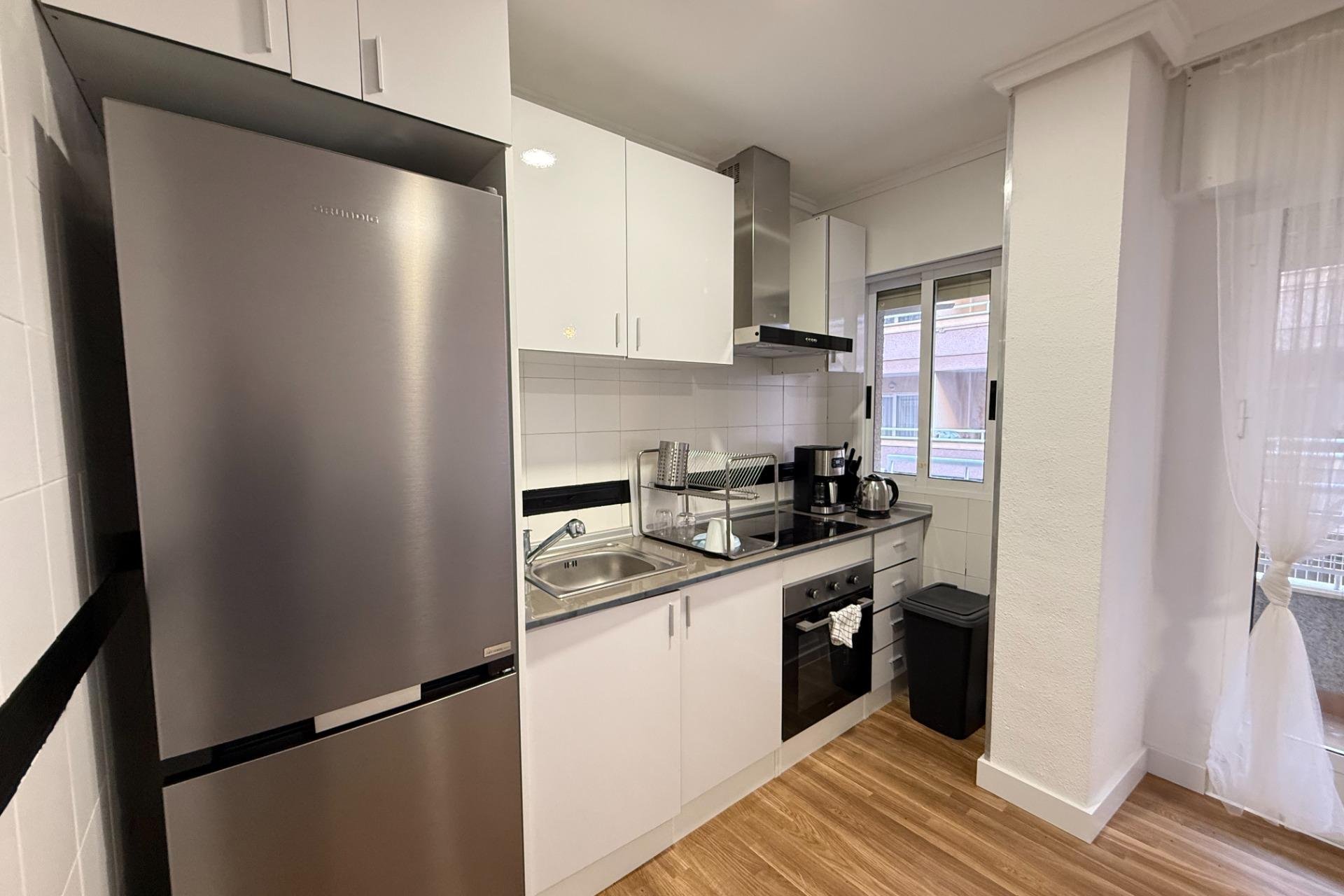 Resale - Apartment - Torrevieja - Habaneras