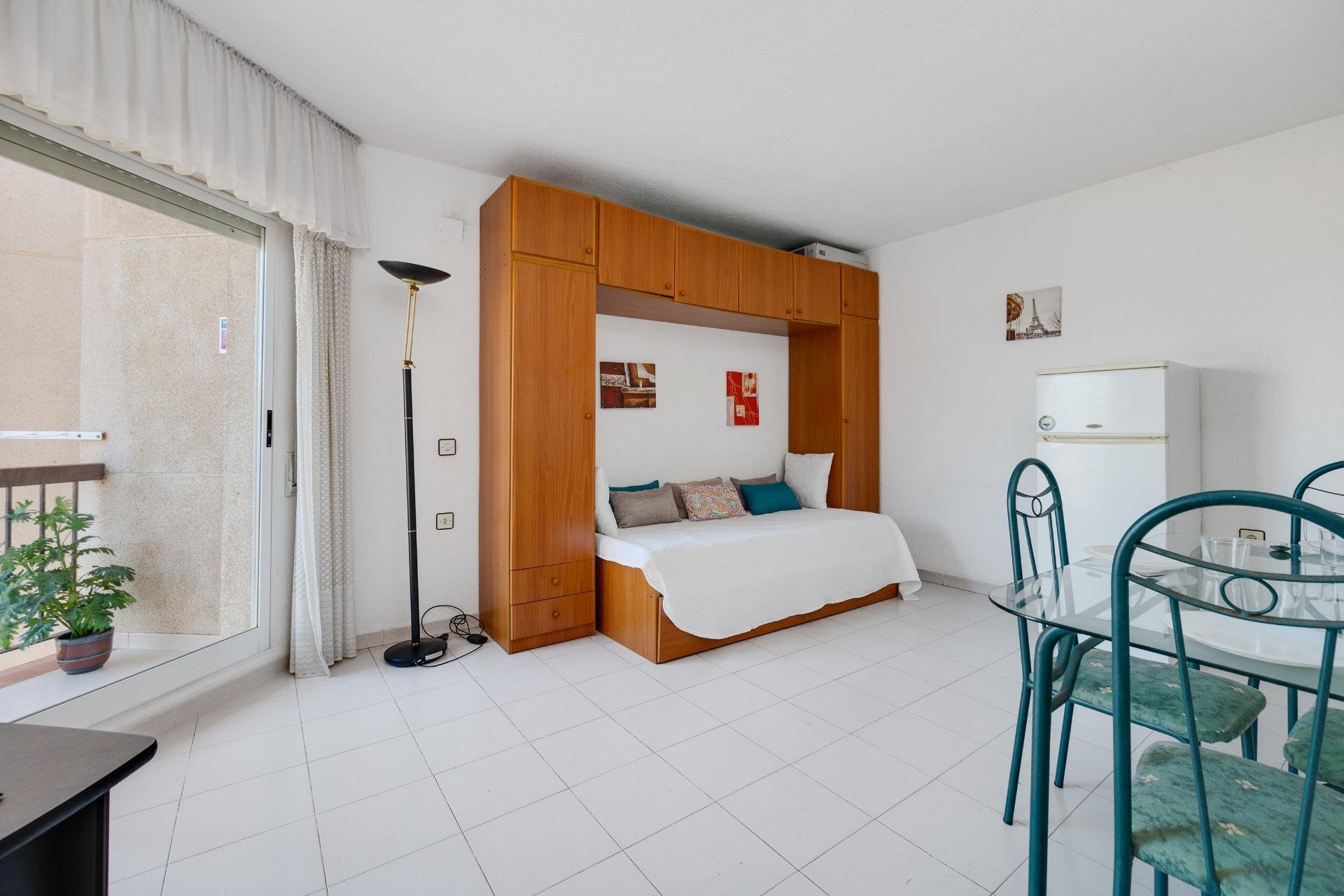 Resale - Apartment - Torrevieja - Habaneras