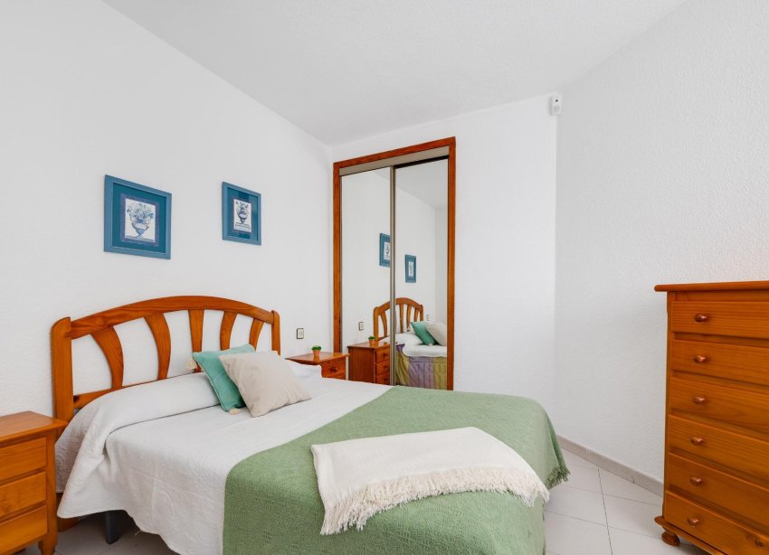 Resale - Apartment - Torrevieja - Habaneras