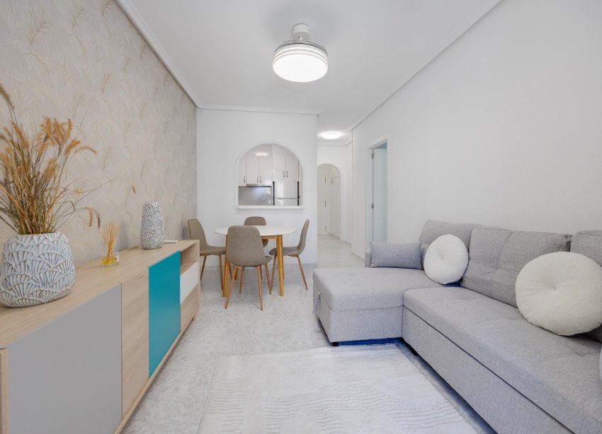 Resale - Apartment - Torrevieja - Habaneras