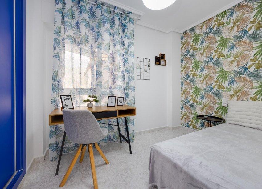 Resale - Apartment - Torrevieja - Habaneras