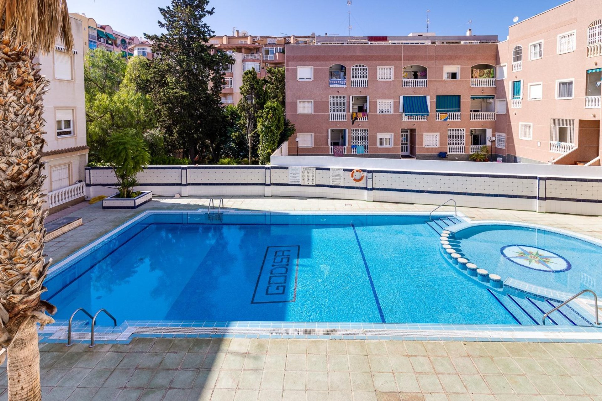 Resale - Apartment - Torrevieja - Habaneras