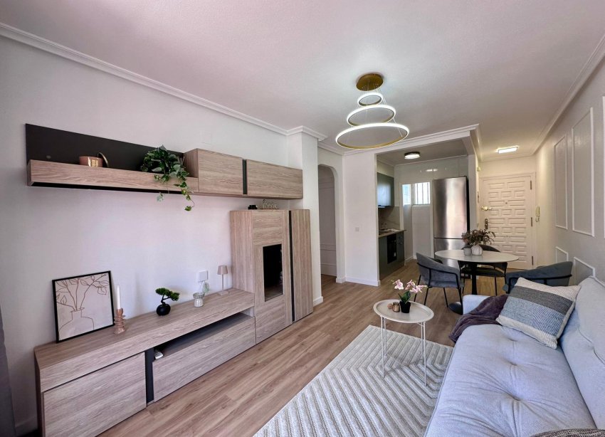 Resale - Apartment - Torrevieja - Habaneras