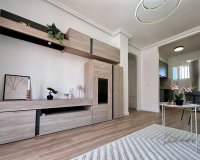 Resale - Apartment - Torrevieja - Habaneras