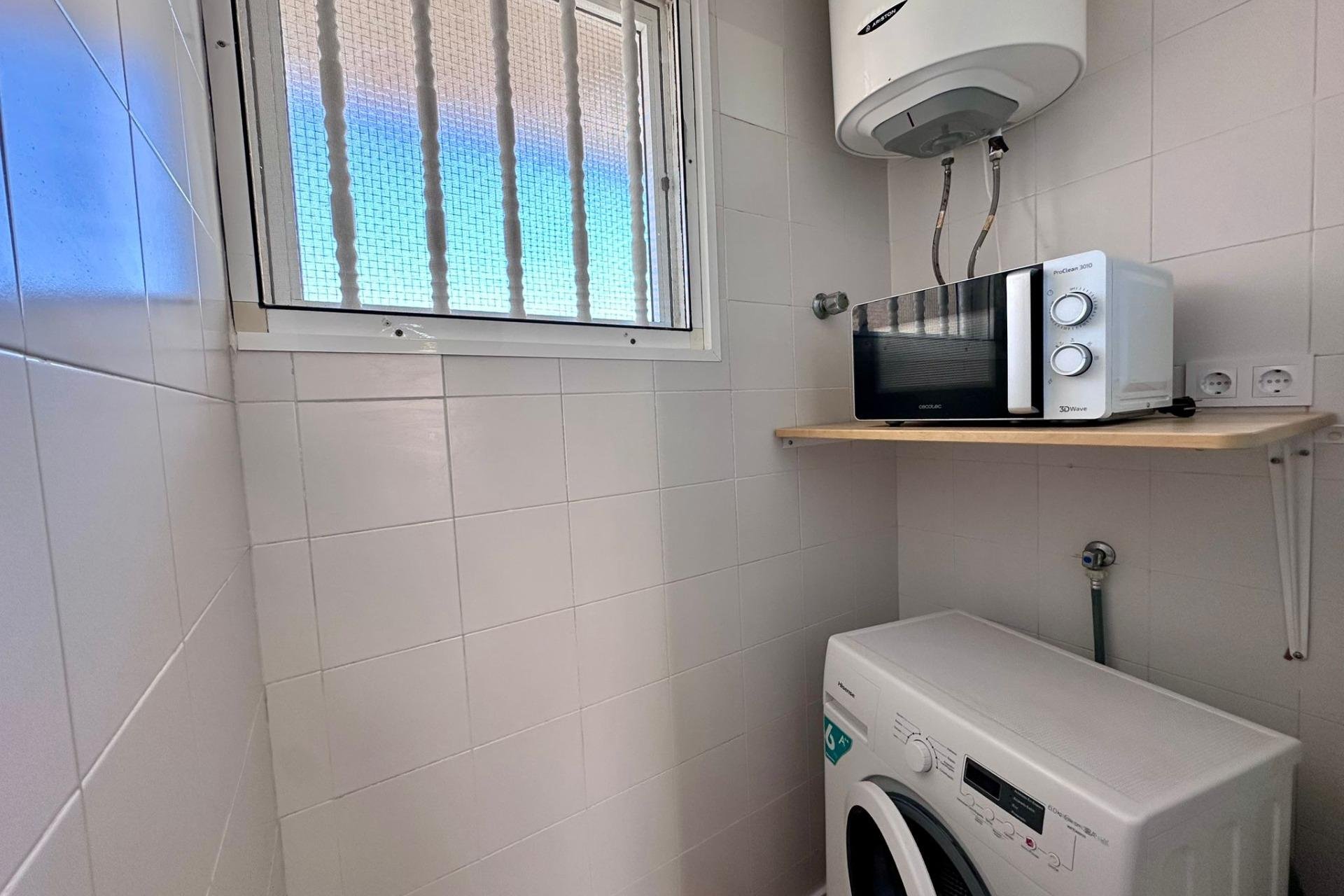 Resale - Apartment - Torrevieja - Habaneras