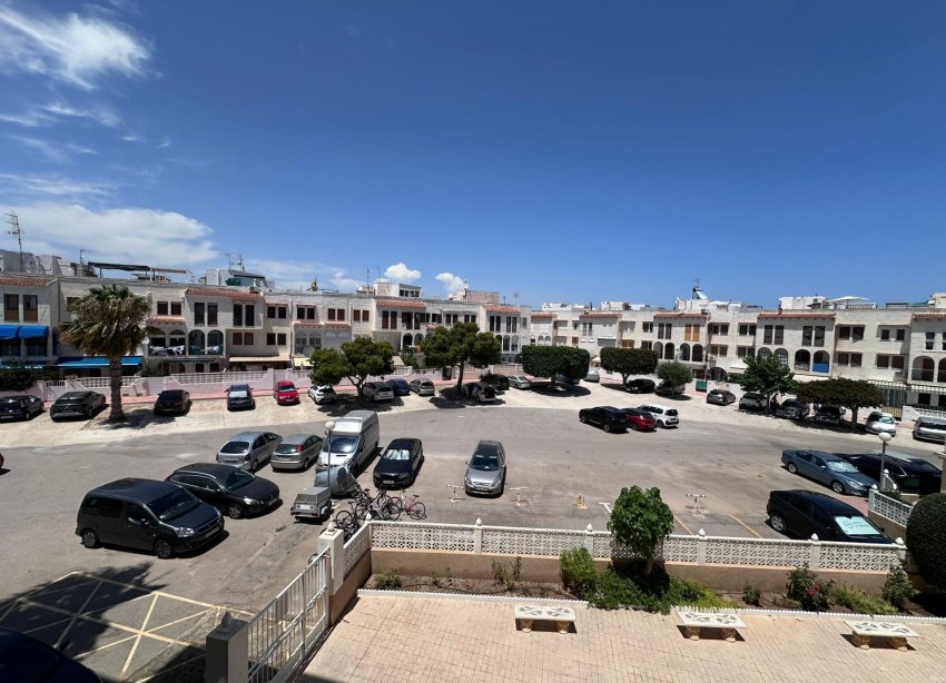 Resale - Apartment - Torrevieja - Habaneras
