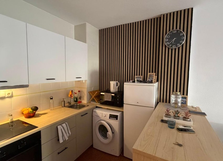 Resale - Apartment - Torrevieja - Habaneras