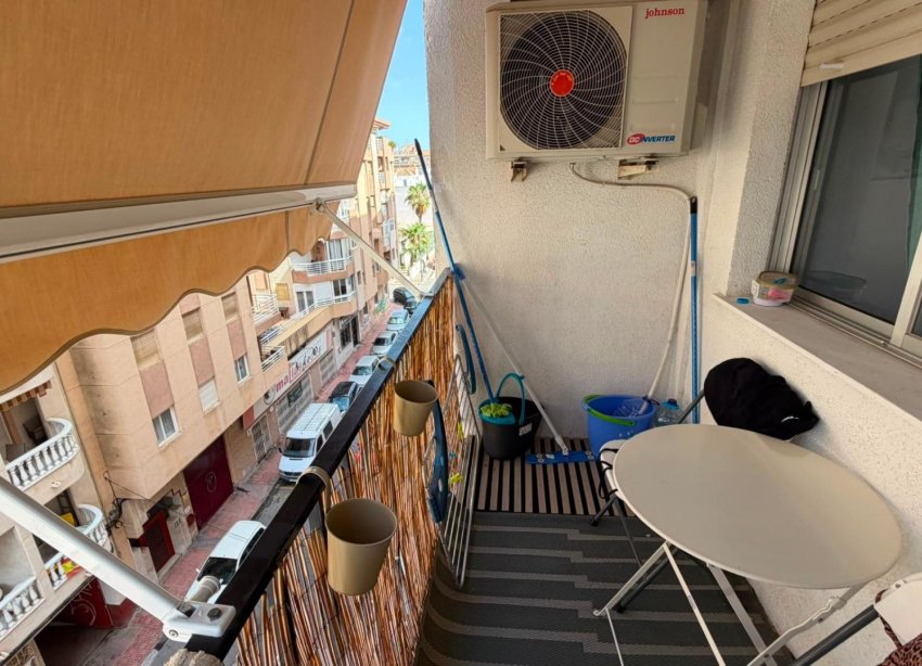 Resale - Apartment - Torrevieja - Habaneras