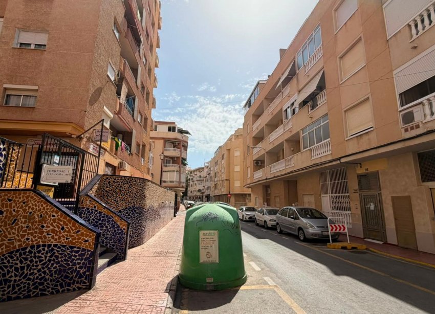 Resale - Apartment - Torrevieja - Habaneras
