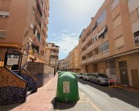 Resale - Apartment - Torrevieja - Habaneras