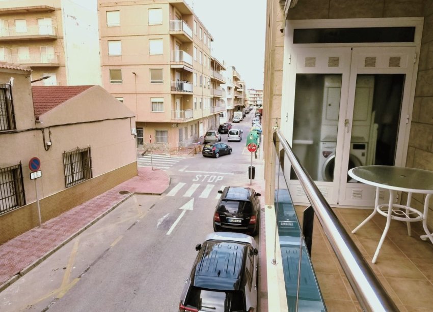 Resale - Apartment - Torrevieja - La Mata pueblo