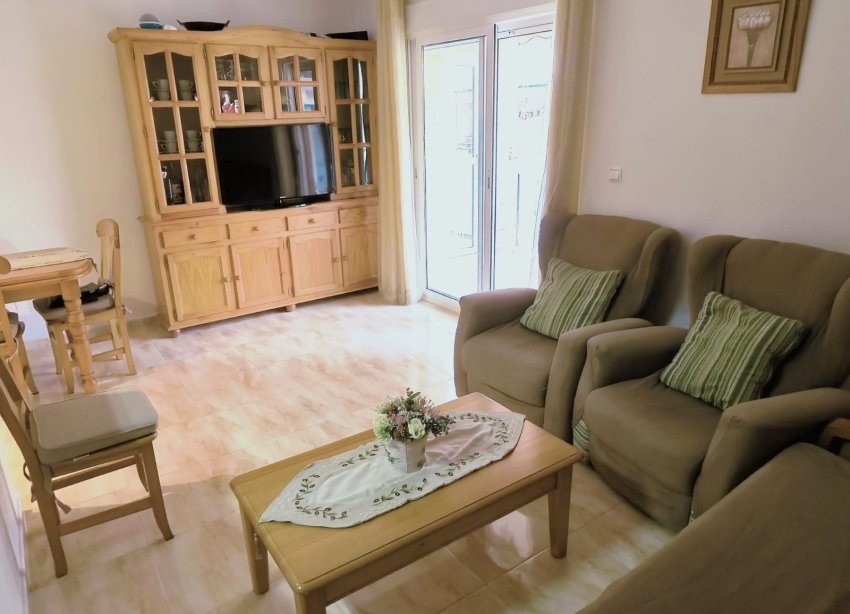 Resale - Apartment - Torrevieja - La Mata pueblo