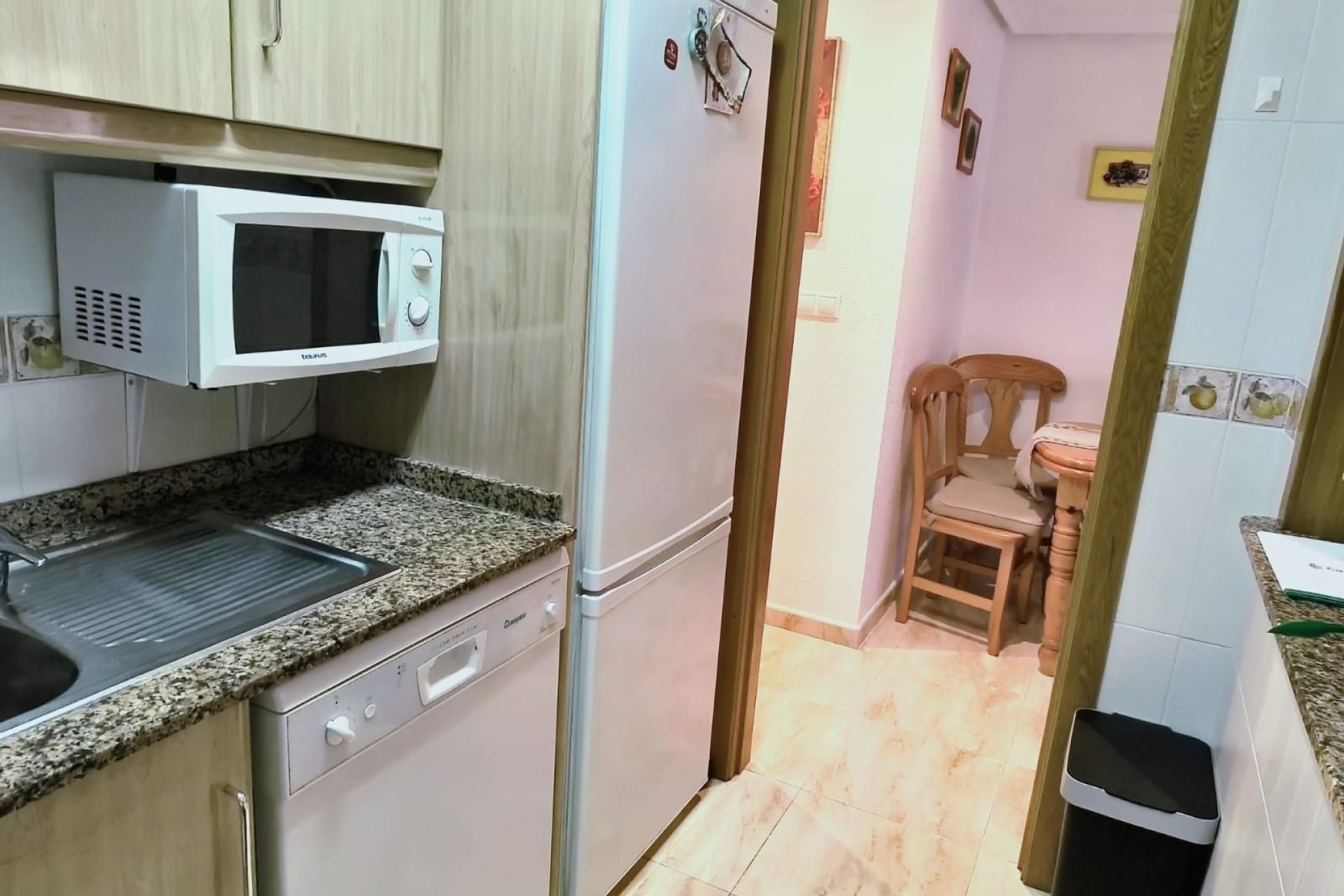 Resale - Apartment - Torrevieja - La Mata pueblo