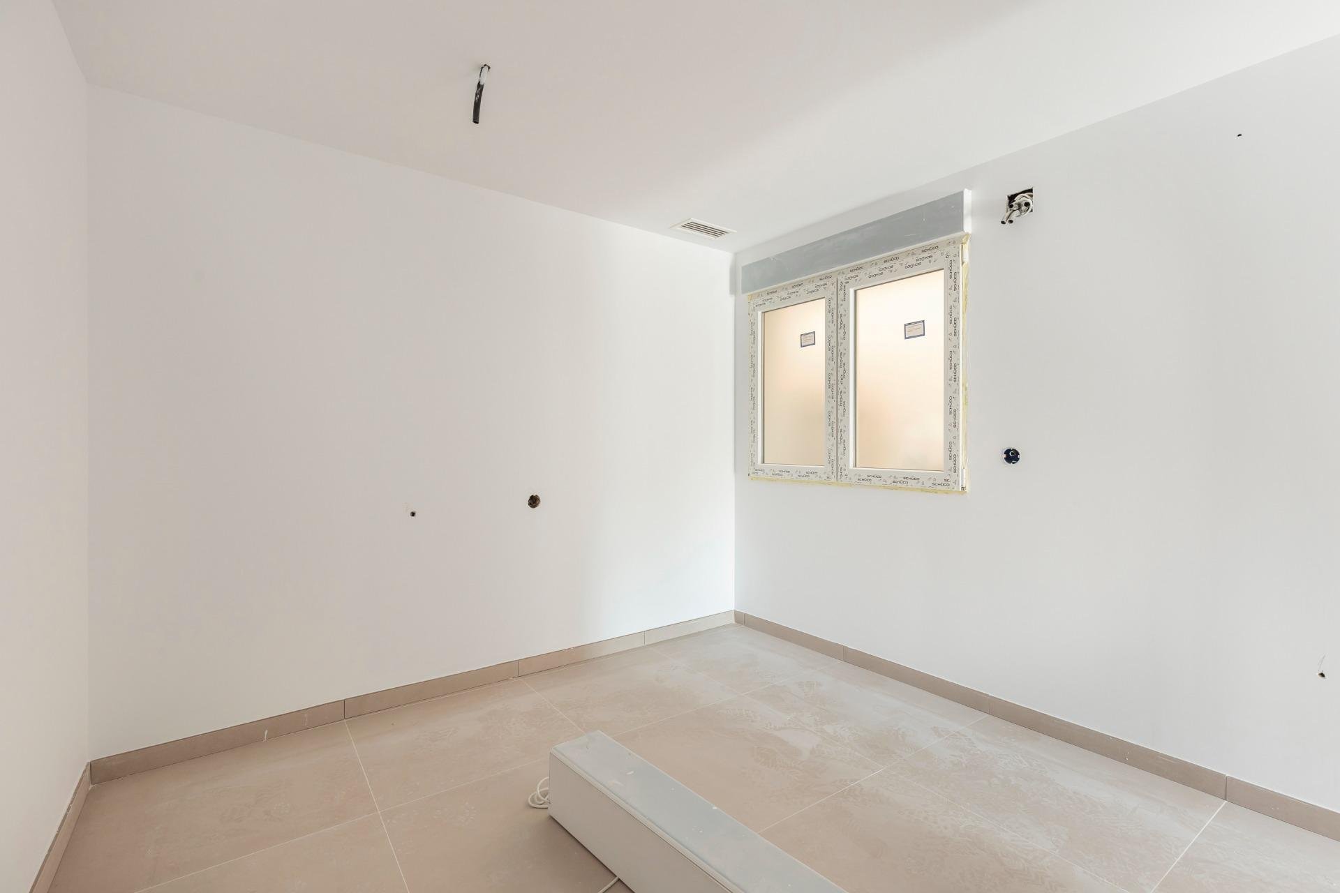 Resale - Apartment - Torrevieja - La Mata pueblo