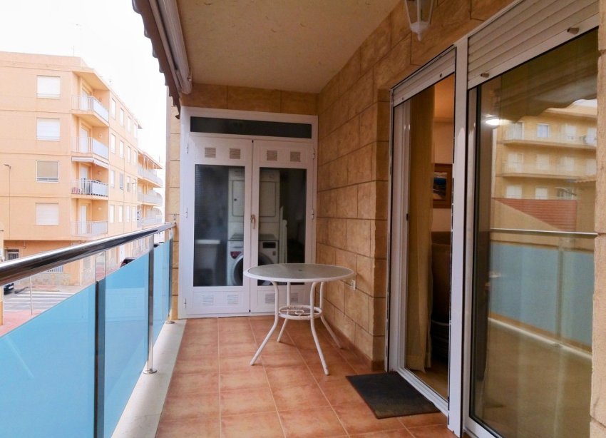 Resale - Apartment - Torrevieja - La Mata pueblo