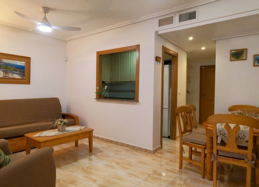 Resale - Apartment - Torrevieja - La Mata pueblo