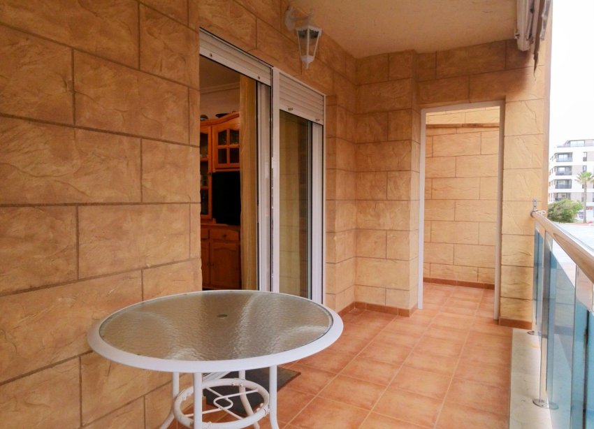 Resale - Apartment - Torrevieja - La Mata pueblo