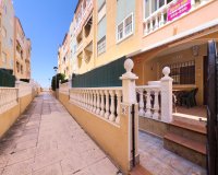 Resale - Apartment - Torrevieja - La Mata pueblo