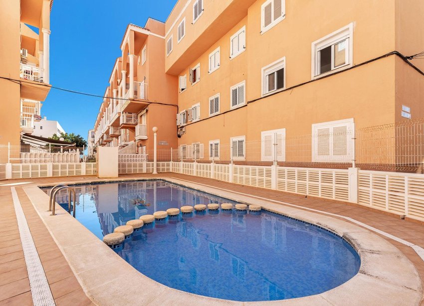 Resale - Apartment - Torrevieja - La Mata pueblo