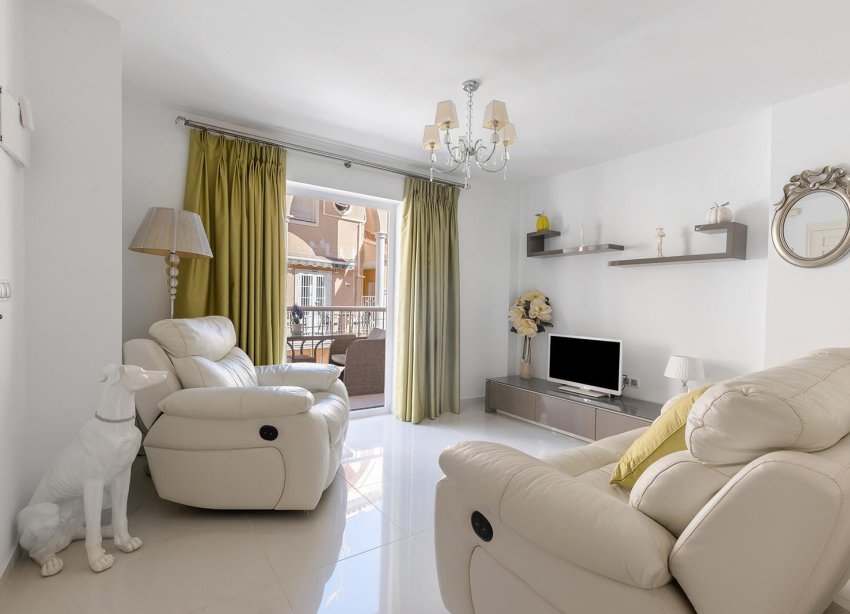 Resale - Apartment - Torrevieja - La Mata pueblo