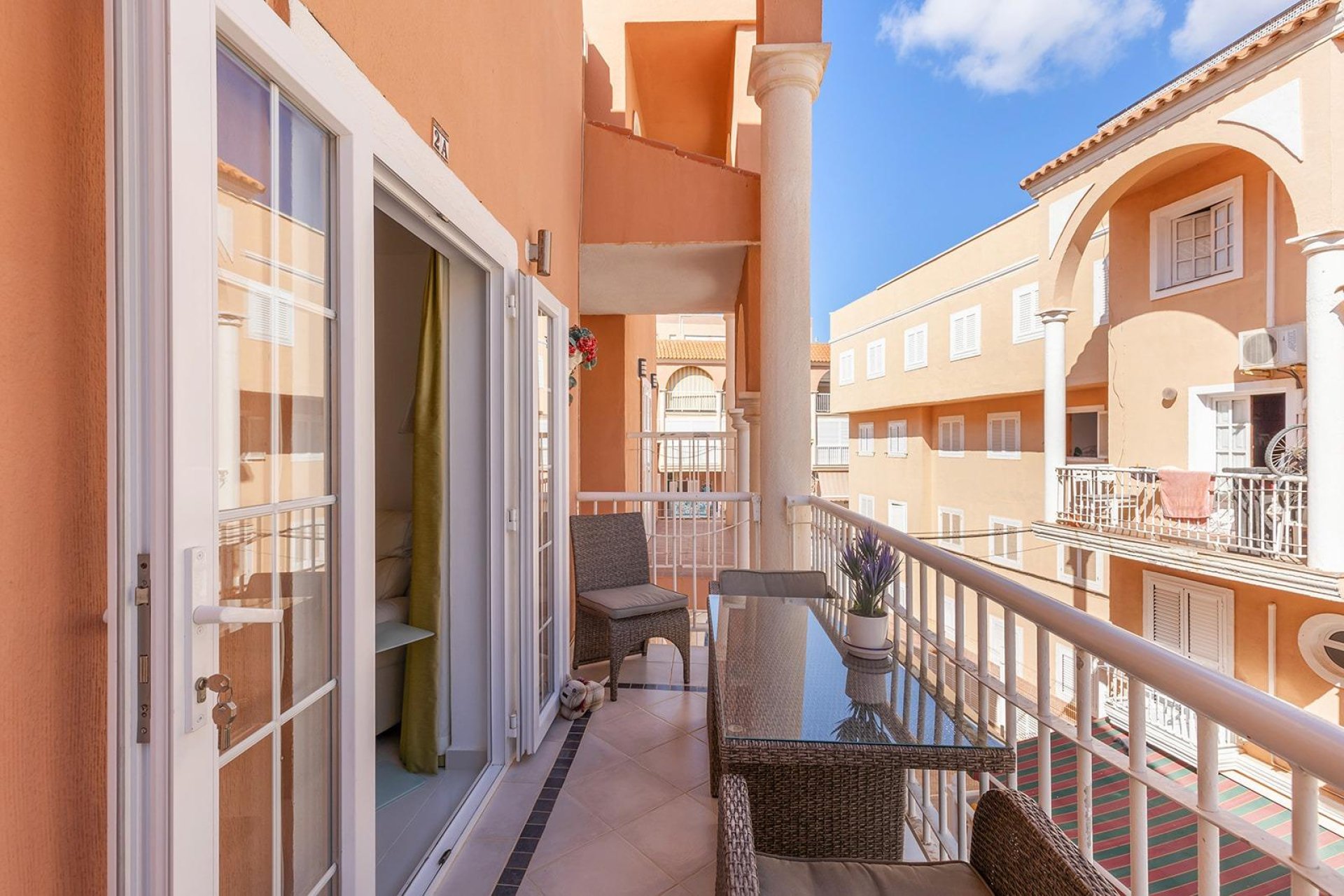 Resale - Apartment - Torrevieja - La Mata pueblo