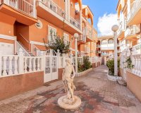 Resale - Apartment - Torrevieja - La Mata pueblo