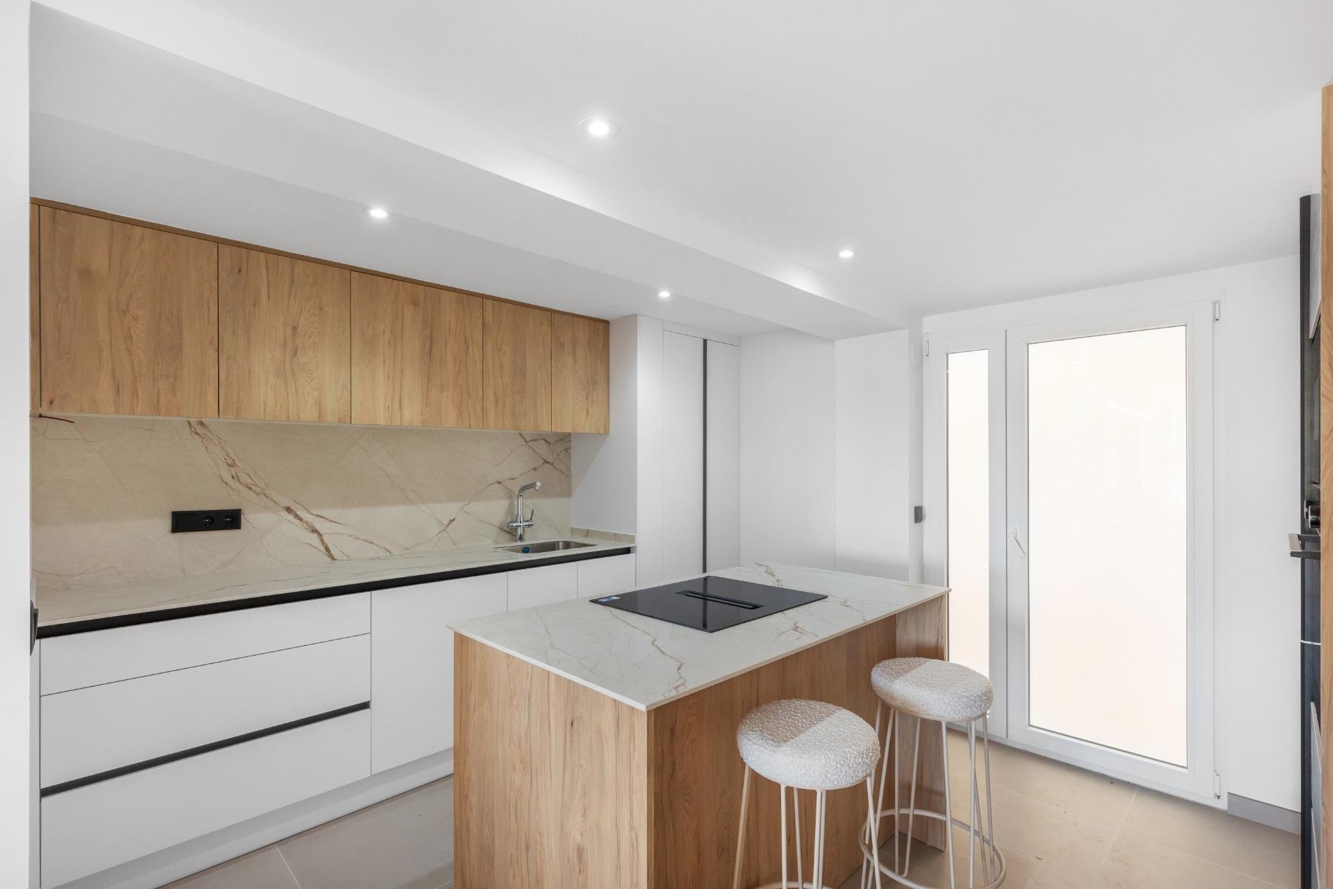 Resale - Apartment - Torrevieja - La Mata pueblo